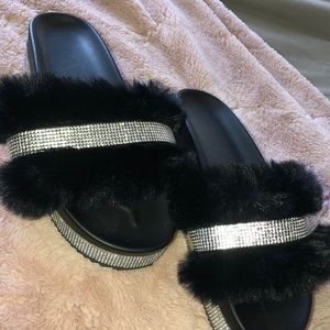 Fur bling slides
